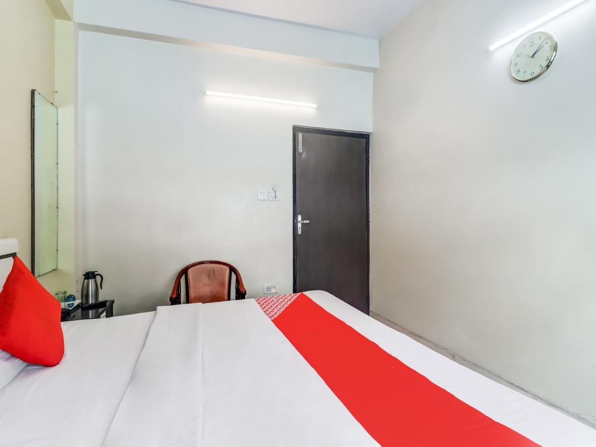 Oyo 82143 Green Park Sapan Ranchi Zewnętrze zdjęcie